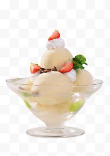 美味草莓冰淇淋球