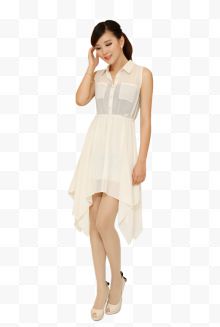 白色时尚连衣裙模特