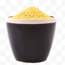 一大缸子的金黄玉米